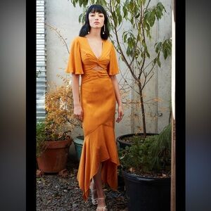 AMUR Tezza dress in gold